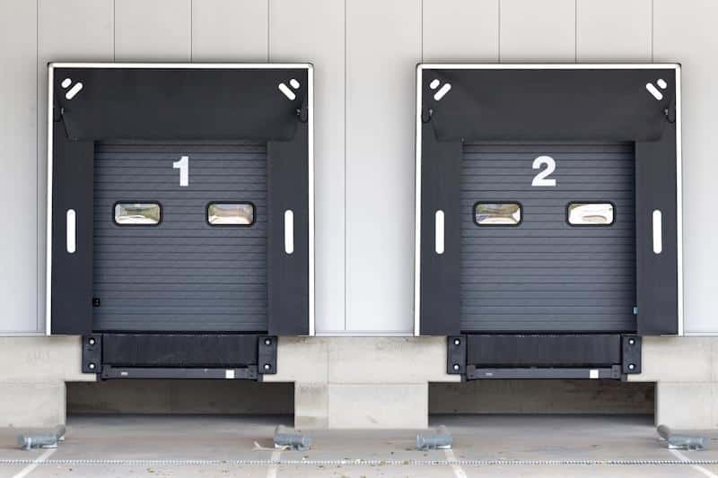 Overhead doors and loading docks are easy to inspect using the 1streporting.com app.